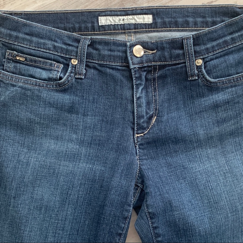 Joe's Jeans Socialite Kicker Kennedy Wash Blue Stretch Capri Jeans - Picture 6 of 7